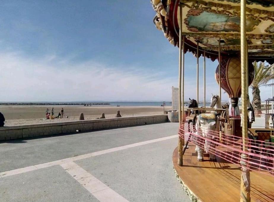 100 M De La Plage - Les Cigales De Mer - Studio Cabine - Parking Le Grau-du-Roi Bagian luar foto