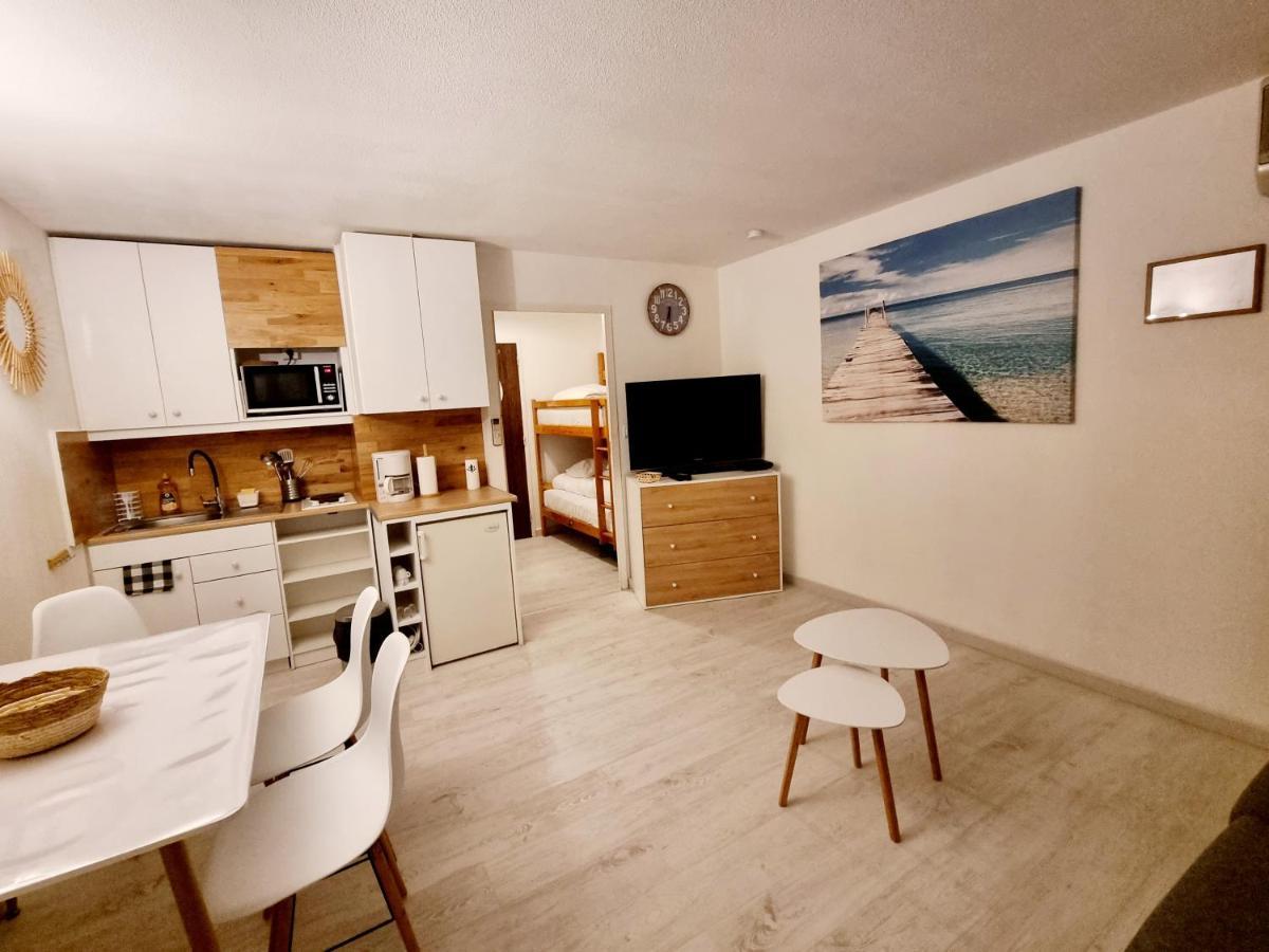 100 M De La Plage - Les Cigales De Mer - Studio Cabine - Parking Le Grau-du-Roi Bagian luar foto